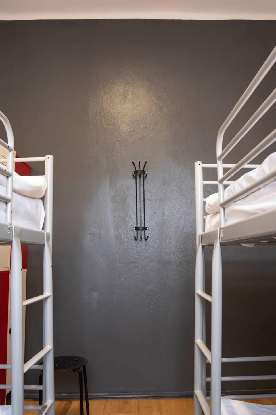 Bed, Photo of the whole room, bunk bed
