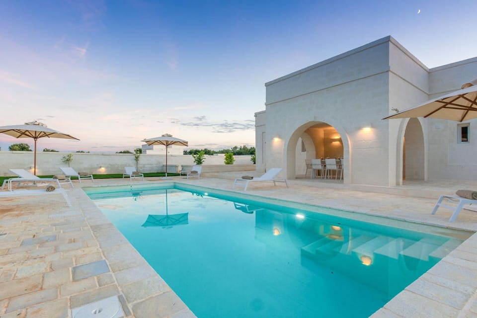 Property building, Pool view, Swimming pool