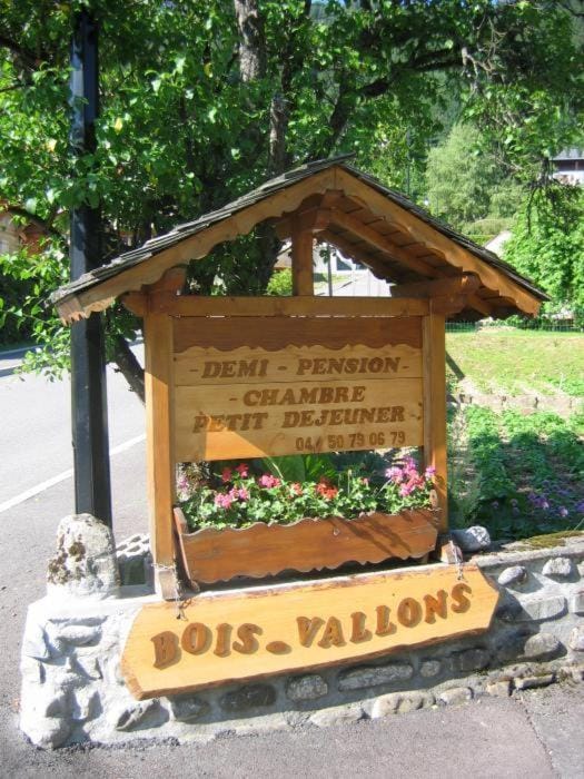 Logo/Certificate/Sign