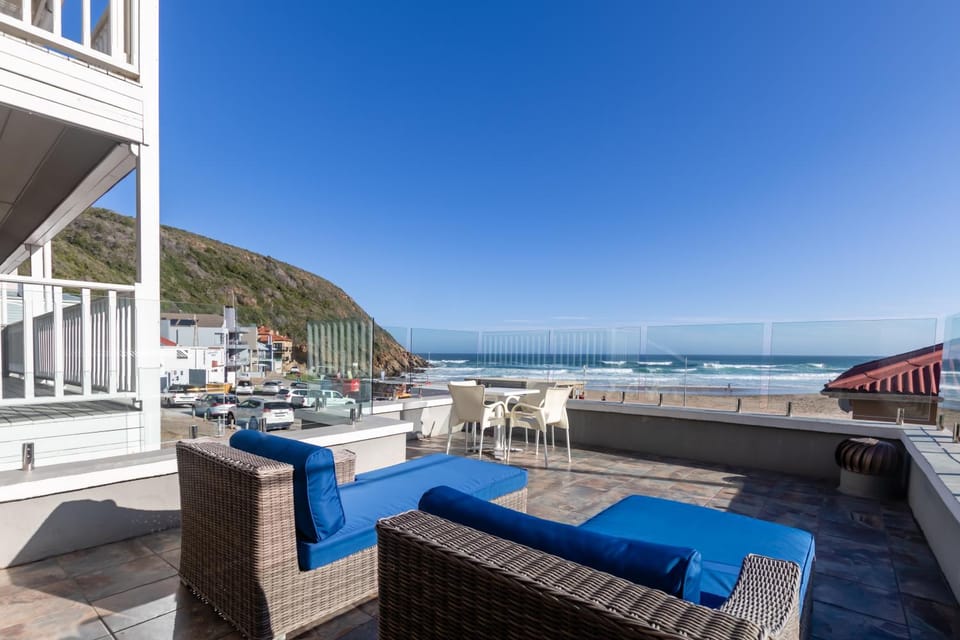 Patio, Sea view