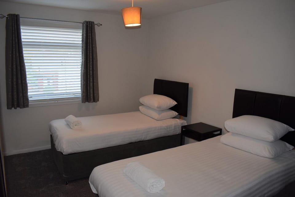 3 Bedroom-Kelpies Serviced Apartments Burns Apartment in Scotland