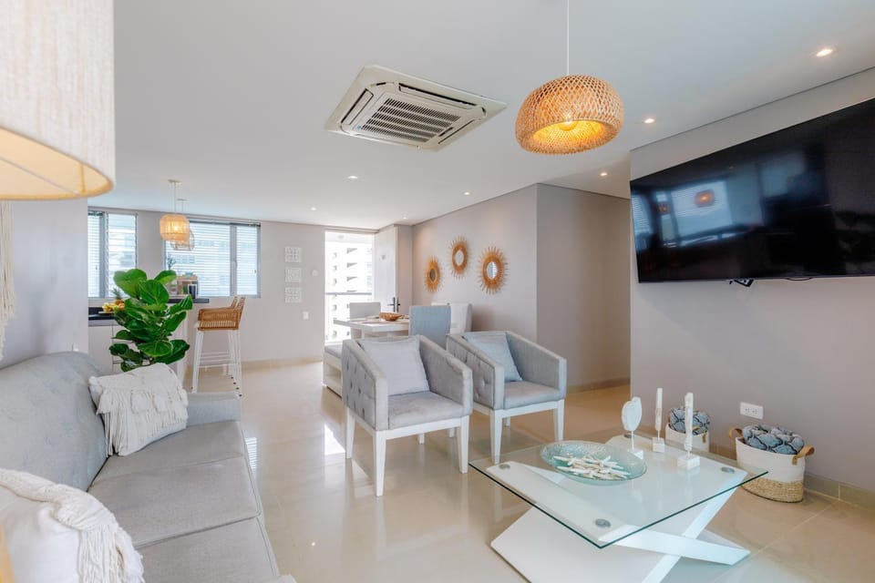 TV and multimedia, Living room, Seating area, Dining area, air conditioner