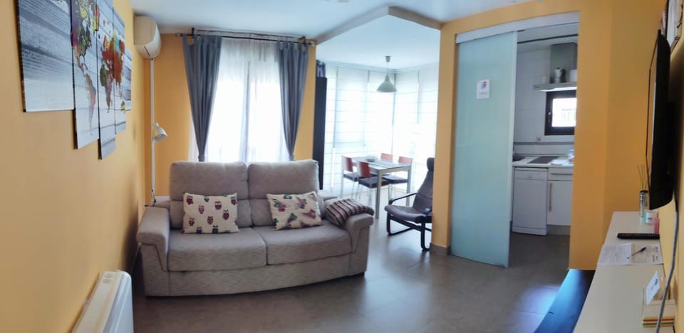 Seating area, Dining area