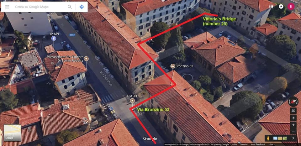 Landmark view, Street view