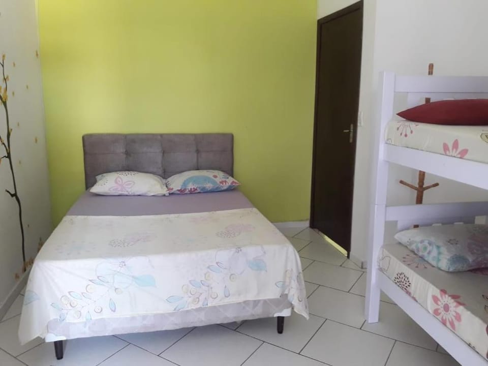 Bed, Bedroom, bunk bed