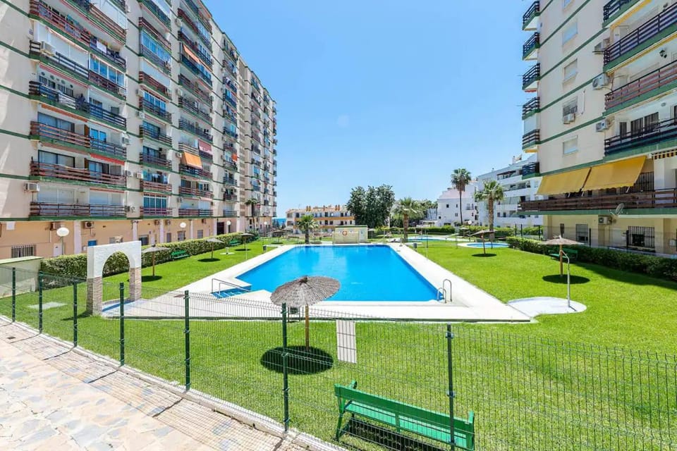 BENALMADENA - NEW NORDIC STYLE & SUNNY STUDIO Apartment in Benalmadena