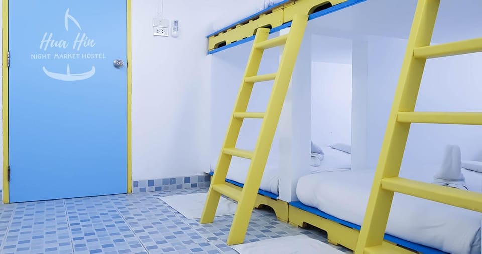 bunk bed
