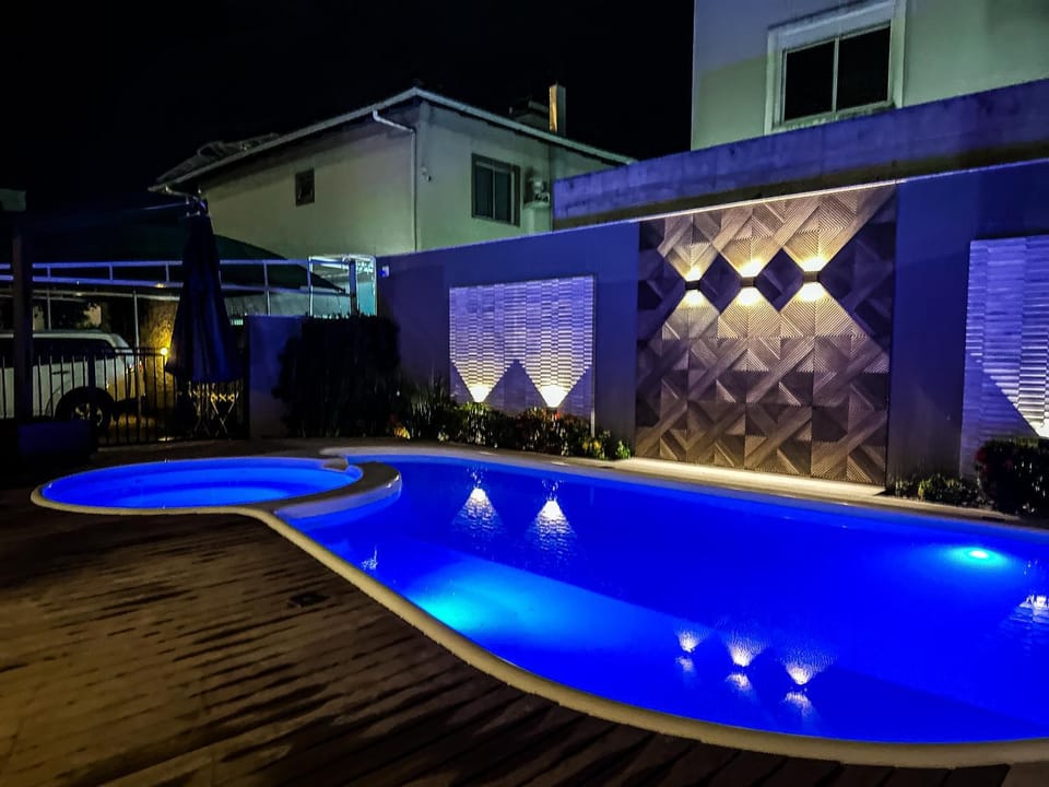 Night, Swimming pool