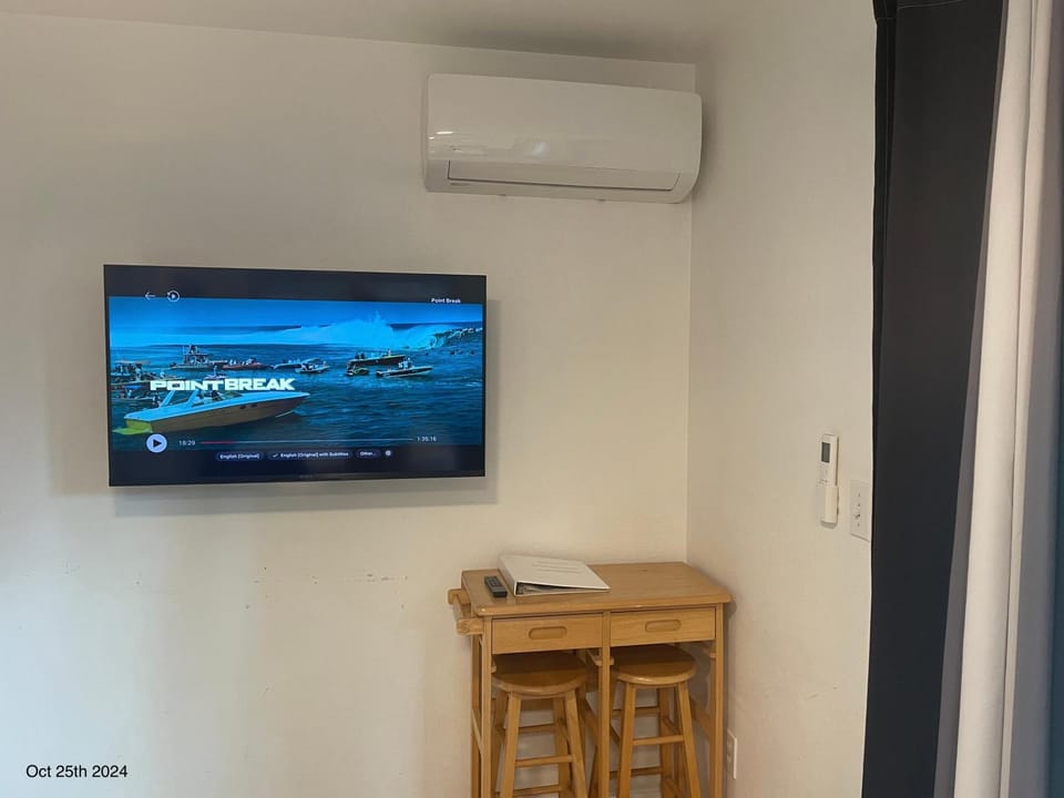 TV and multimedia, air conditioner