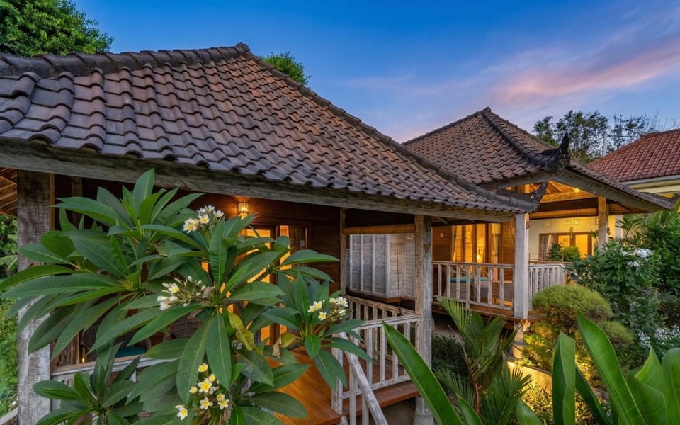 Property building, Garden, Garden view