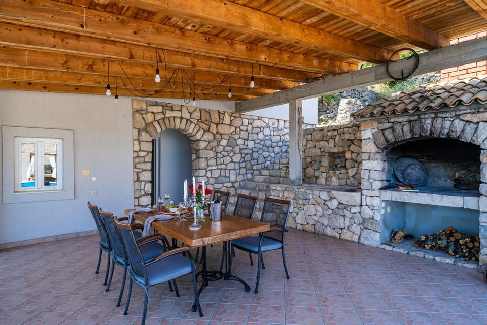 House Abatros Villa in Dubrovnik-Neretva County