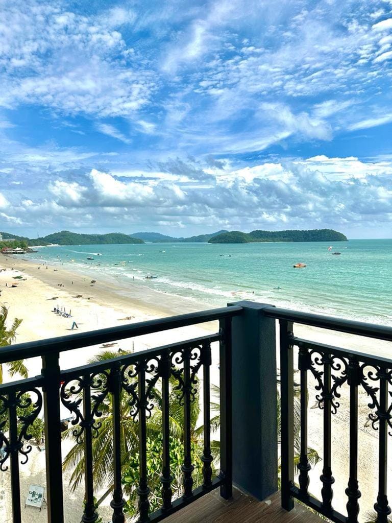 View (from property/room), Balcony/Terrace, Sea view