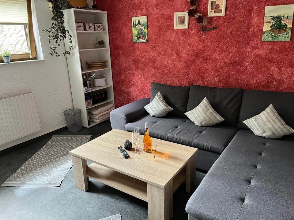 Living room, Photo of the whole room
