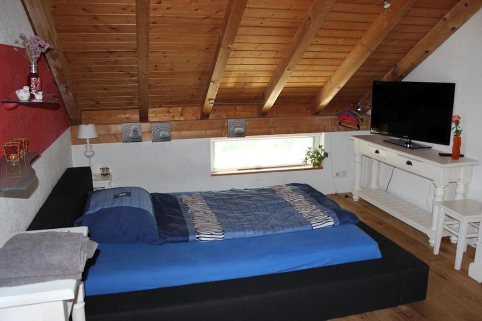 Day, Photo of the whole room