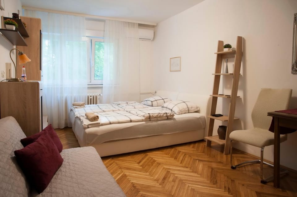 Studio Apartment Vijenac Apartment in Croatia