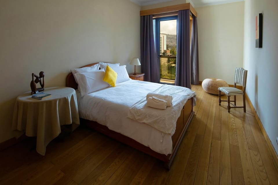 Funchal Bay View Holiday Rental Apartment in Funchal