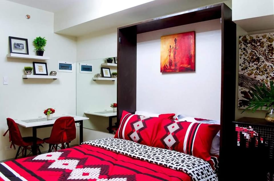 Ezeniel's Place at Horizons 101 Condominium Apartment in Lapu-Lapu City