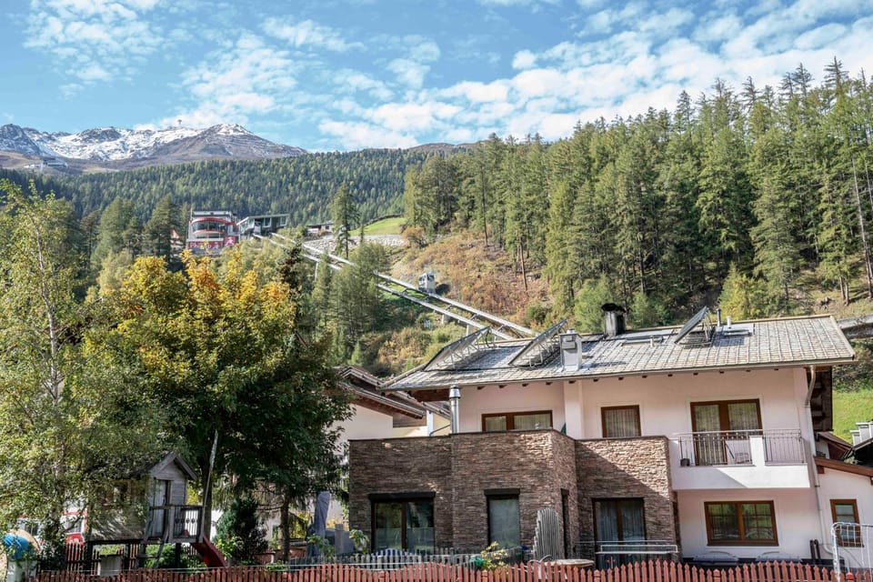 Property building, Staff, Natural landscape, Skiing, Table tennis, View (from property/room), Other, Hiking, Cycling, Guests, Mountain view, Time of day, Location