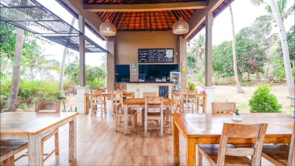 Restaurant/places to eat, Restaurant/places to eat