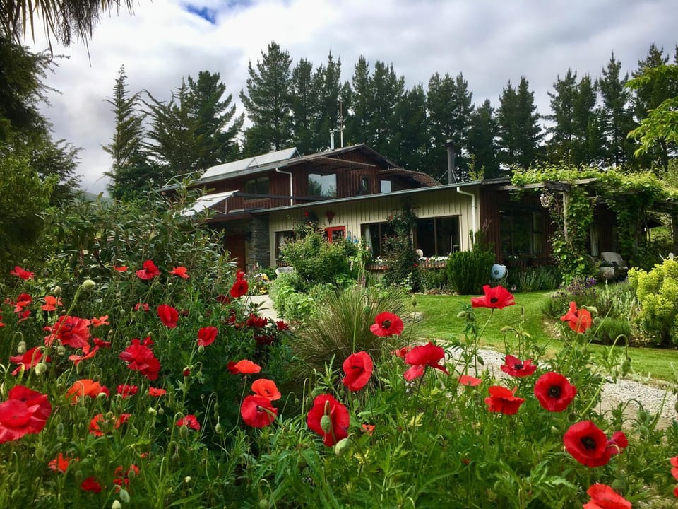 Property building, Garden