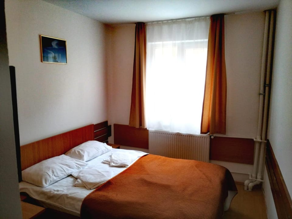 HOSTEL CPPI Nord Hostel in Prahova, Romania