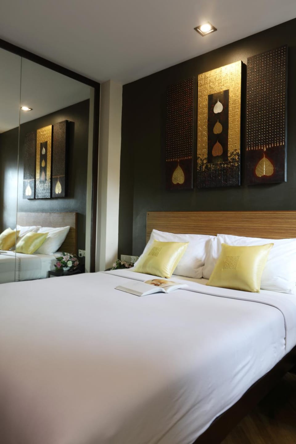 Sleep Withinn Inn in Bangkok