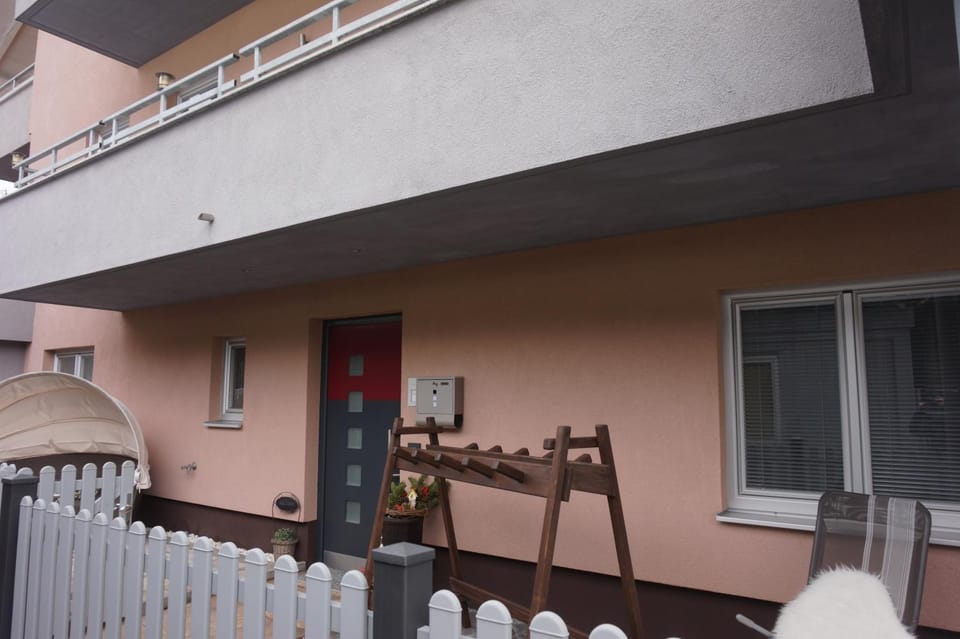 Property building, Patio, Facade/entrance, Horse-riding, Table tennis, Hiking, Cycling