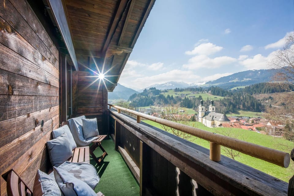 Natural landscape, Balcony/Terrace, Mountain view