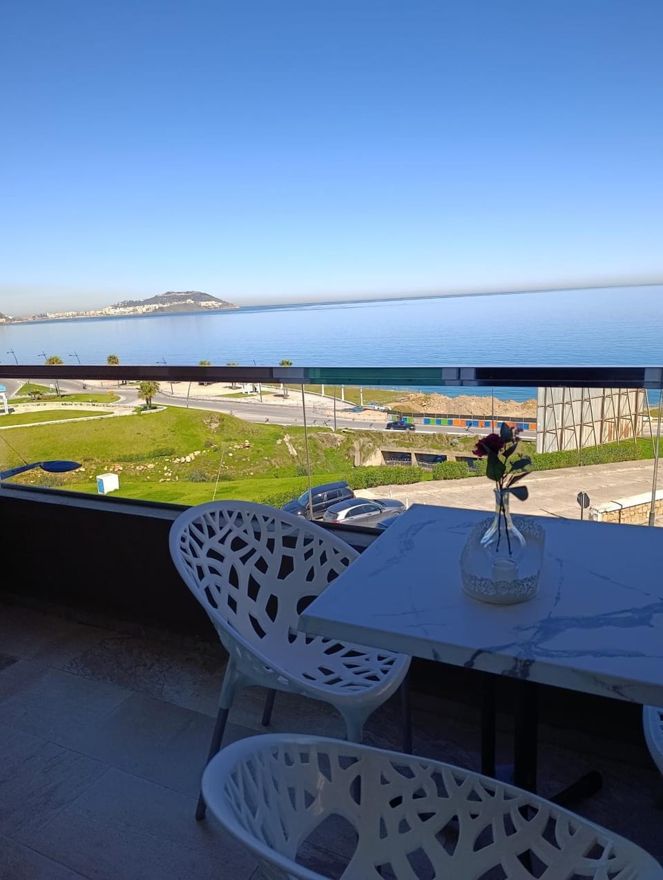 Balcony/Terrace, Lake view