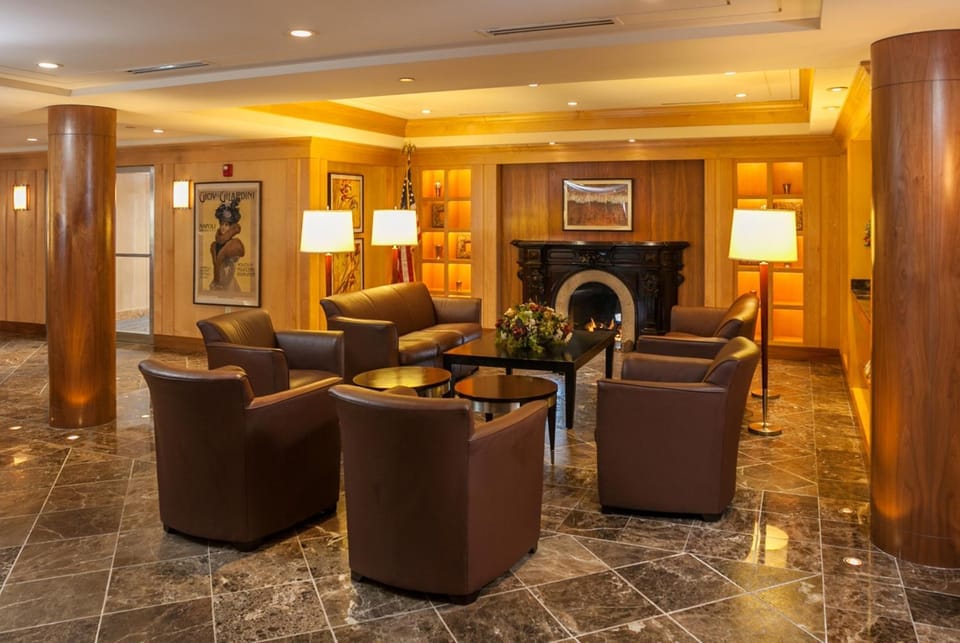 Lobby or reception, Lounge or bar