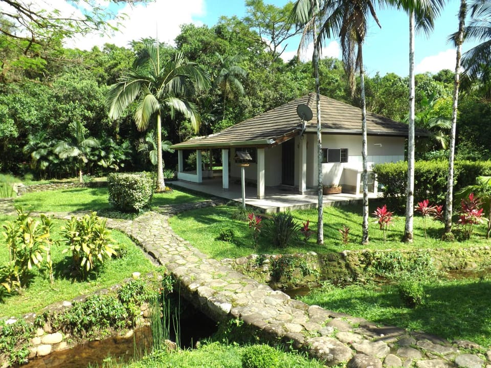 Recanto das Saíras Bed and Breakfast in State of Paraná