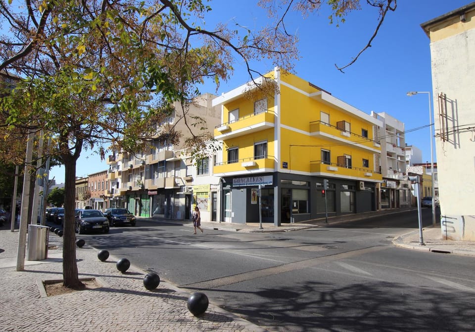 Property building, Facade/entrance