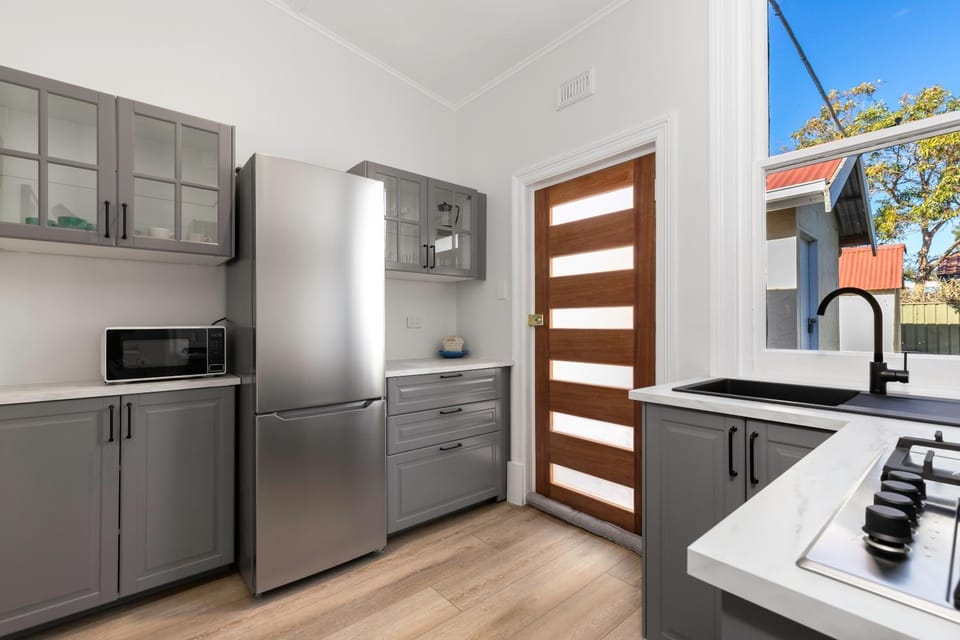 Bath Street Cottages Apartment in Adelaide