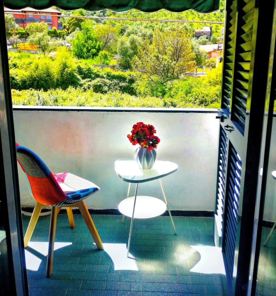 Property building, Balcony/Terrace