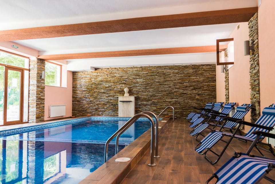 Spa and wellness centre/facilities, Swimming pool