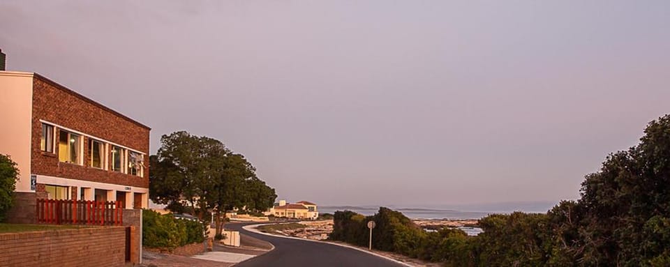 Property building, Sea view