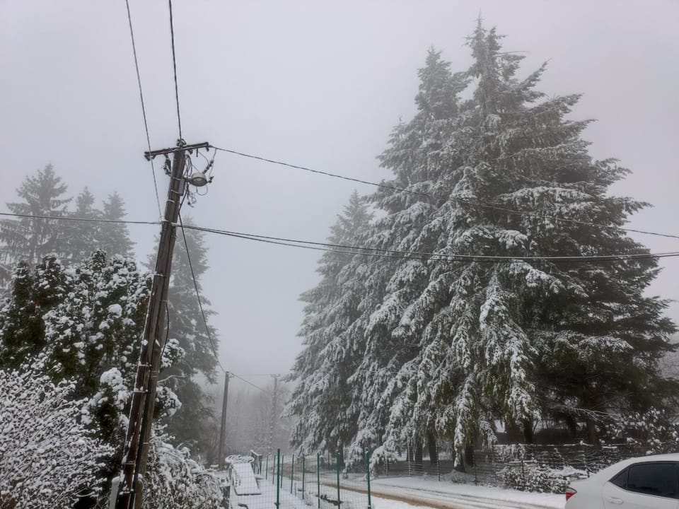 Winter, Street view