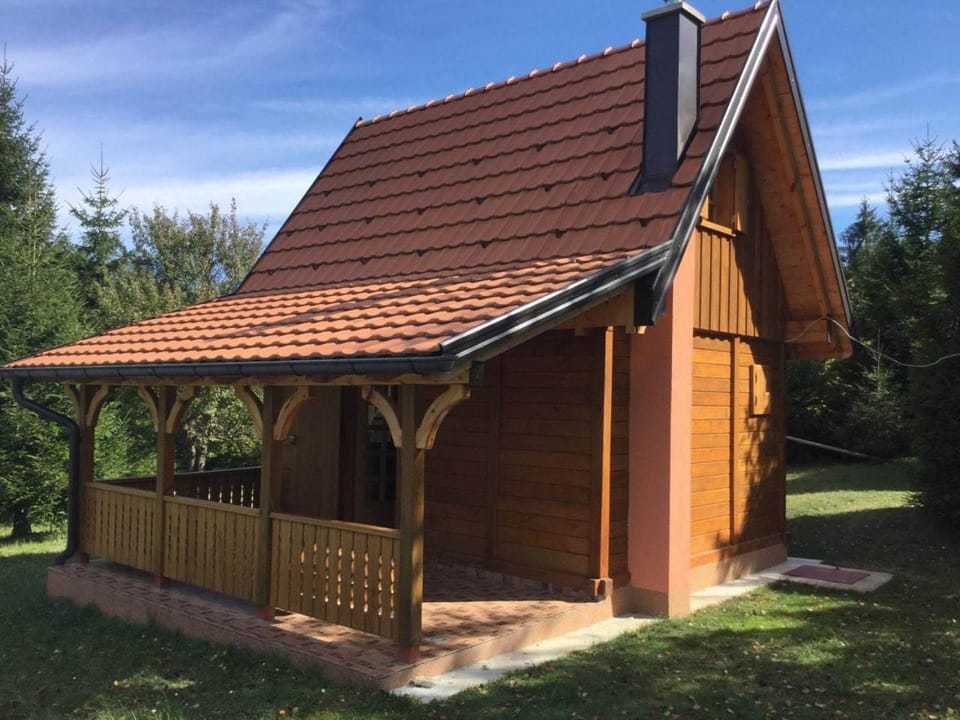 Vikendica Ristić Nature lodge in Zlatibor District, Serbia