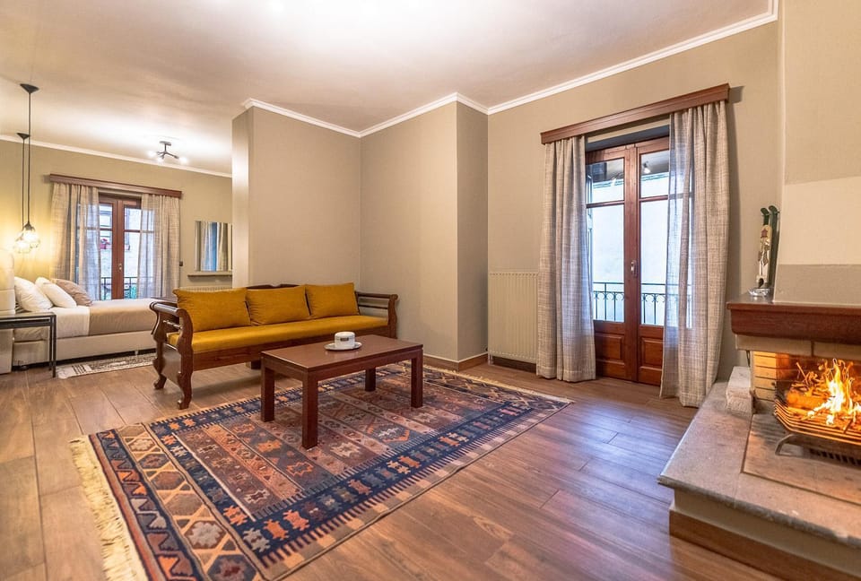 Bed, Balcony/Terrace, Living room, Seating area, flat iron