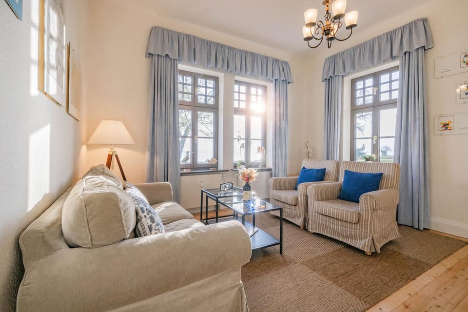 Villa Strandklause 01 Apartment in Heringsdorf