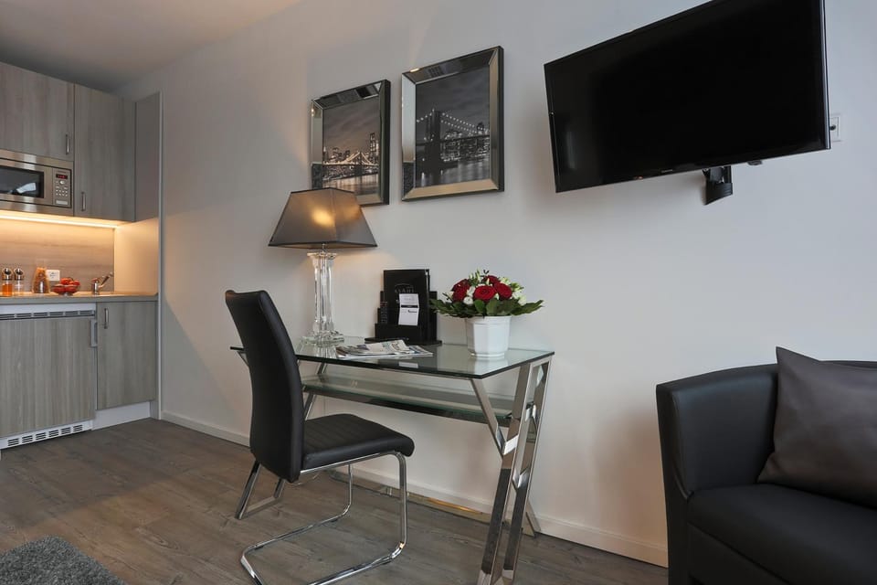 Kitchen or kitchenette, Photo of the whole room