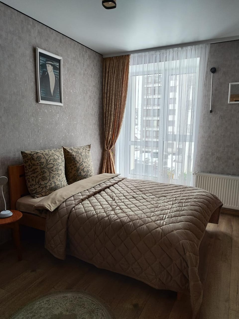 Апартаменты у самому Центрі в новому будинку біля ПЛАЗИ - ОЩАДБАНК Apartment in Ukraine