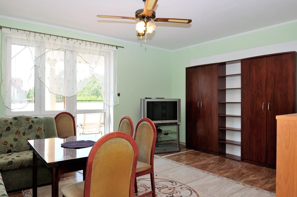 Banana Apartment Apartment in Greater Poland Voivodeship