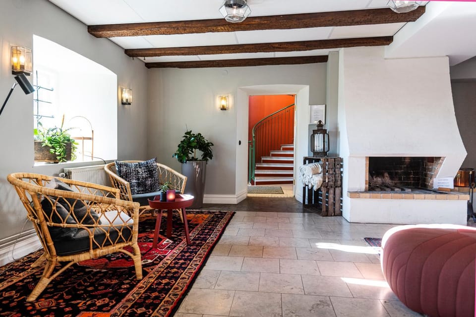 Library, Lobby or reception, Lounge or bar