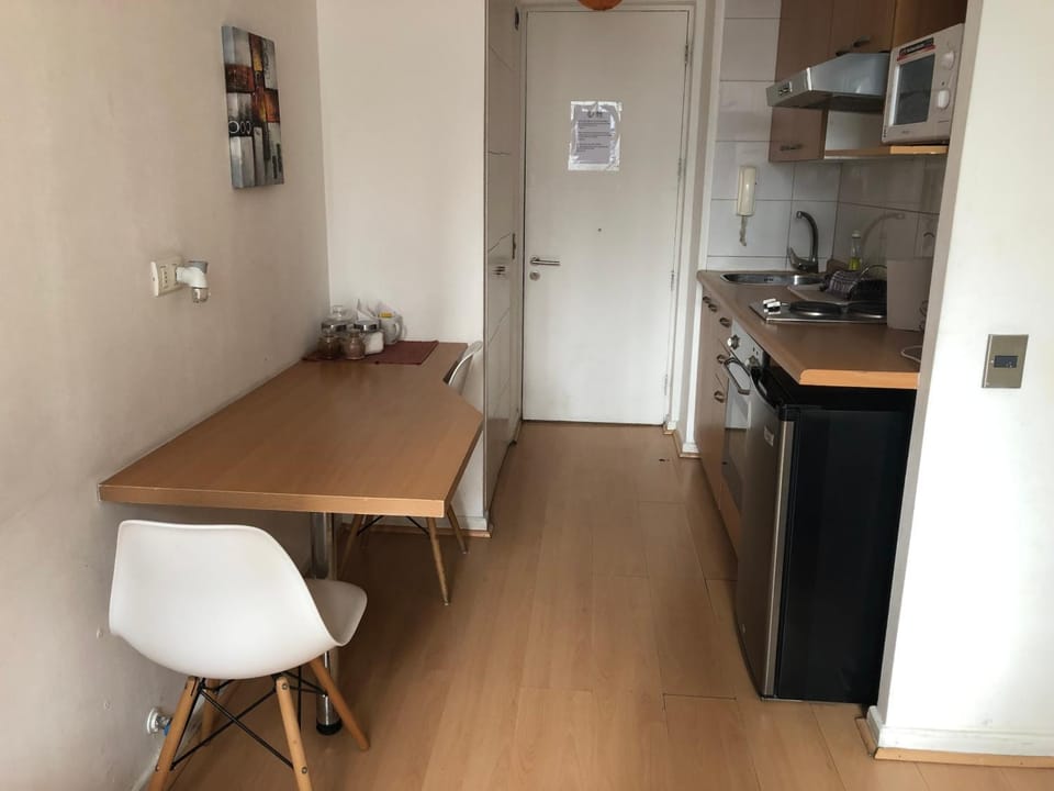 Kitchen or kitchenette, Dining area, Communal kitchen