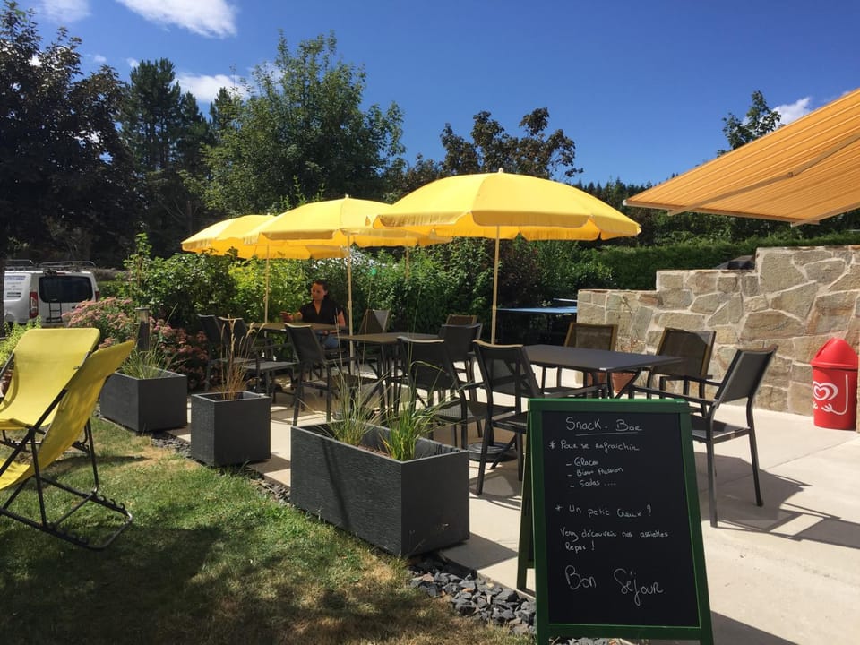 Patio, Restaurant/places to eat, Balcony/Terrace, Lounge or bar