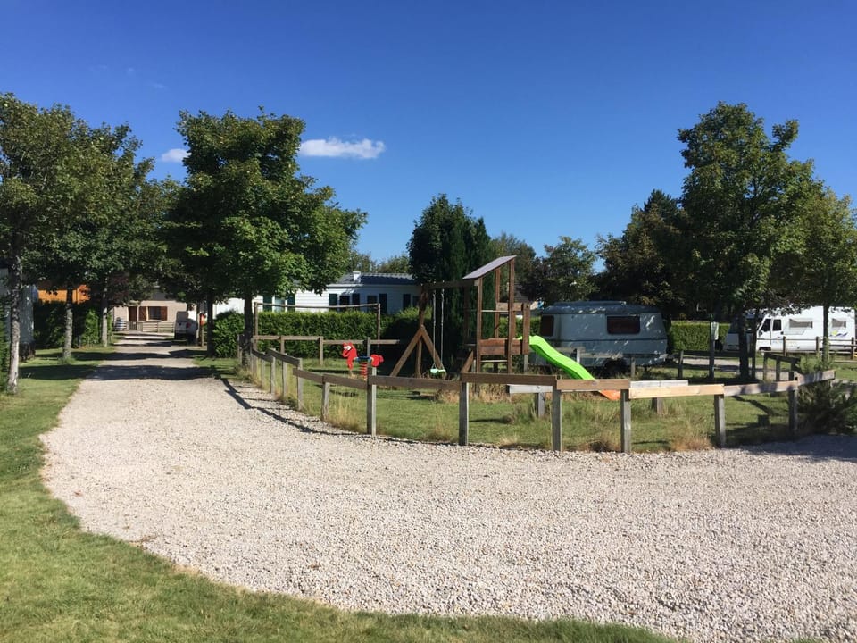 Camping La Prairie Campground/ 
RV Resort in Provence-Alpes-Côte d'Azur