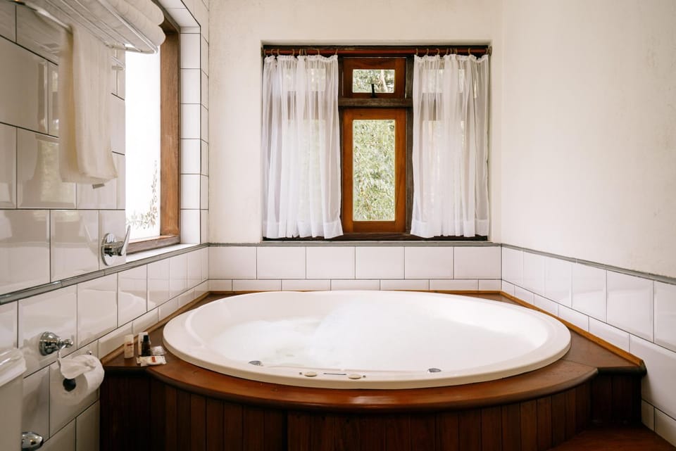 Massage, Bathroom