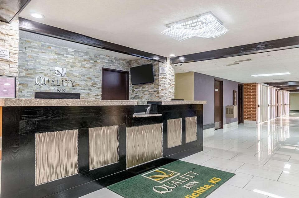 Lobby or reception, On site