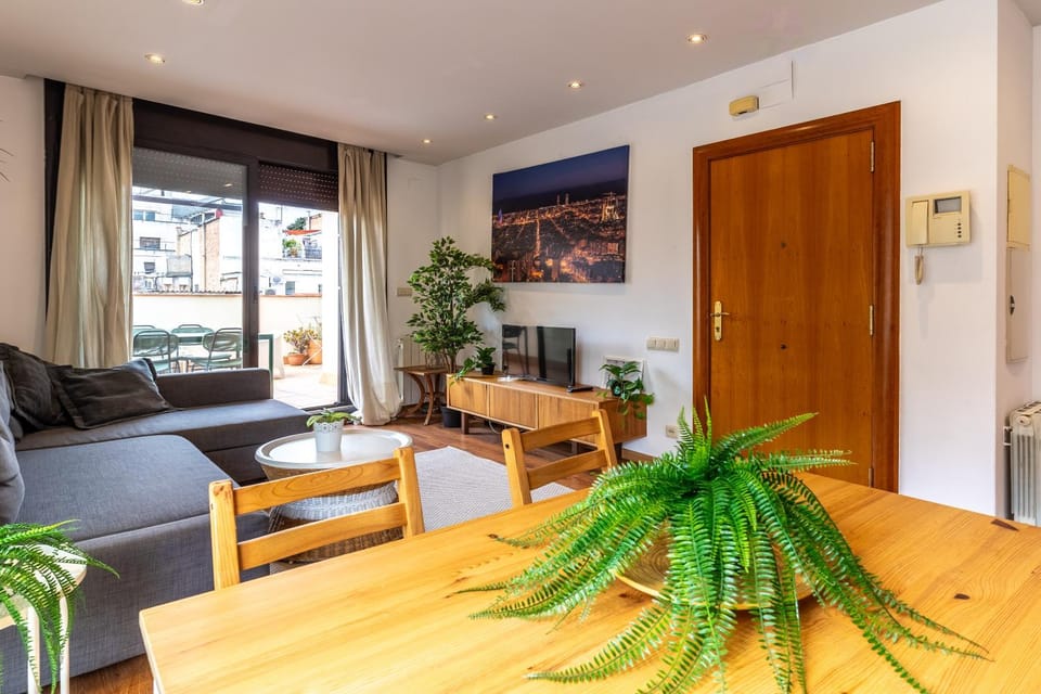 Céntrico apartamento con terraza Apartment in Barcelona